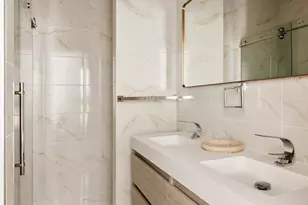 16 Ridgewood Pl, New York City, NY 11237 - Photo 11