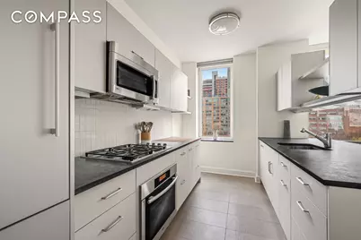 100 Riverside Boulevard #8U, New York, NY 10069 - Photo 3