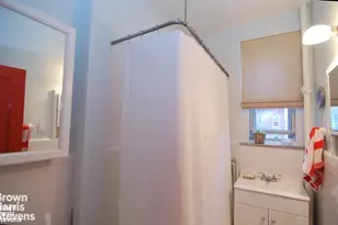 35-28 80th St, New York City, NY 11372 - Photo 7