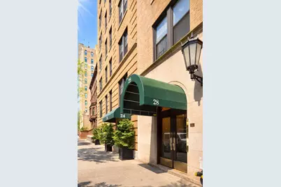 28 W 69th Street #8B, New York, NY 10023 - Photo 9