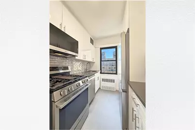 178 E 80th Street #19D, New York City, NY 10075 - Photo 3