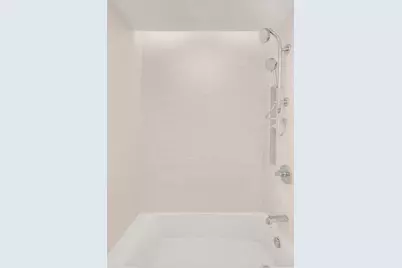 221 E 48th Street #GARDEN, New York City, NY 10017 - Photo 13