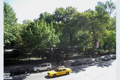 25 Central Park W #3N, New York, NY 10023 - Photo 3