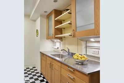 25 Central Park W #3N, New York City, NY 10023 - Photo 7