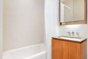 555 W 59th St, New York City, NY 10019 - Photo 13