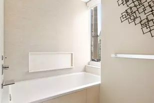 555 W 59th St, New York City, NY 10019 - Photo 11