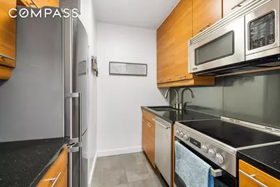 300 E 54th Street #23E, New York, NY 10022 - Photo 7