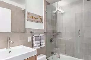 300 E 54th St, New York City, NY 10022 - Photo 9