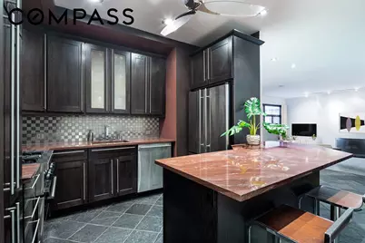 529 W 42nd Street #7N, New York City, NY 10036 - Photo 3