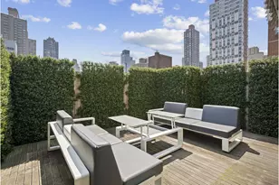 435 E 76th St, New York City, NY 10021 - Photo 11