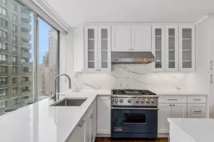 61 W 62nd St, New York City, NY 10023 - Photo 27