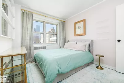 166 E 35th Street #11B, New York City, NY 10016 - Photo 9