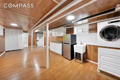 132-11 107th Avenue, New York City, NY 11419 - Photo 11