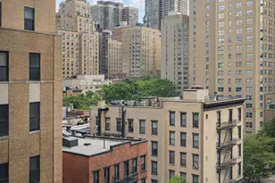 240 E 55th St, New York City, NY 10022 - Photo 5