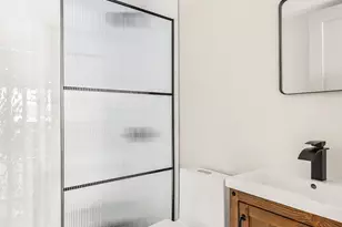 52 Rutland Rd, New York City, NY 11225 - Photo 37