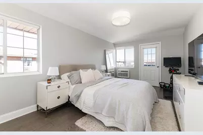 8110 Ave L #136, New York City, NY 11236 - Photo 11