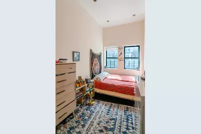 38 W 83rd Street #1, New York, NY 10024 - Photo 5