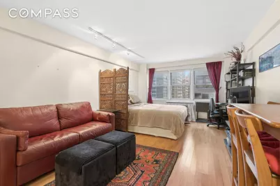 321 E 45th Street #9F, New York City, NY 10017 - Photo 1