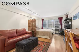 321 E 45th St, New York City, NY 10017 - Photo 1