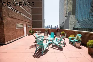 321 E 45th St, New York City, NY 10017 - Photo 7