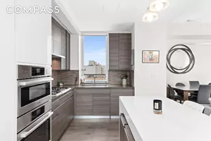 285 W 110th St, New York City, NY 10026 - Photo 3