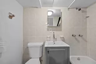 4416 Bruner Ave, New York City, NY 10466 - Photo 21