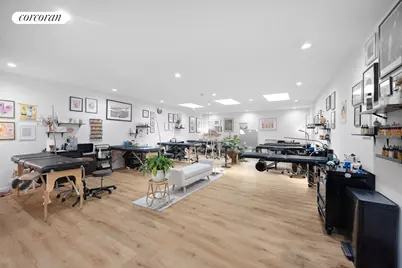 574 Metropolitan Avenue, New York City, NY 11211 - Photo 9