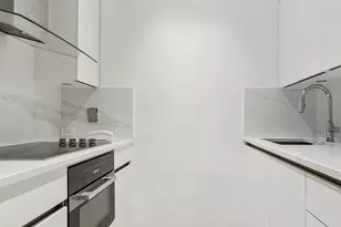 641 5th Ave, New York City, NY 10022 - Photo 7