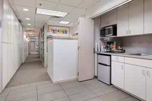 160 W 86th St, New York, NY 10024 - Photo 5