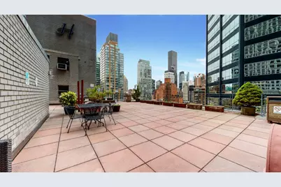 211 E 53rd Street #11D, New York City, NY 10022 - Photo 15