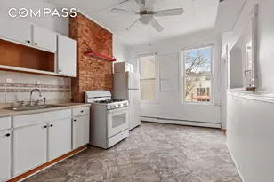 318 21st St, New York City, NY 11215 - Photo 3