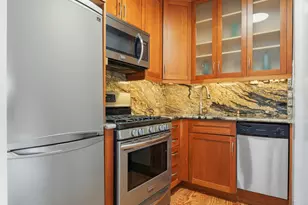 39-60 54th St, New York City, NY 11377 - Photo 3