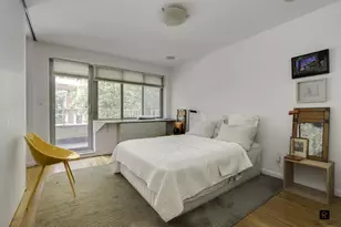 525 E 11th St, New York City, NY 10009 - Photo 5