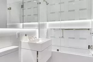 200 Riverside Blvd, New York City, NY 10069 - Photo 19