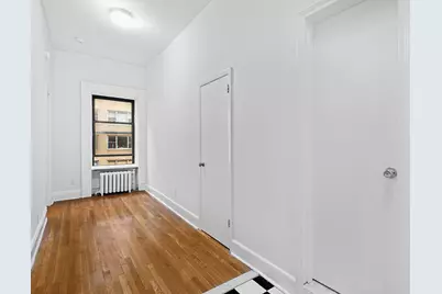 145 E 61st Street #4A, New York City, NY 10065 - Photo 3