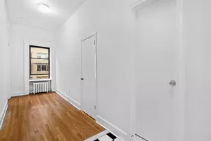 145 E 61st St, New York City, NY 10065 - Photo 3
