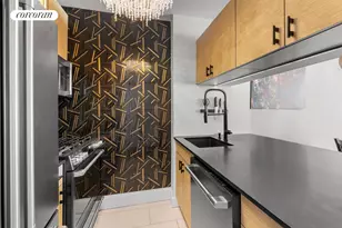 393 W 49th St, New York City, NY 10019 - Photo 9