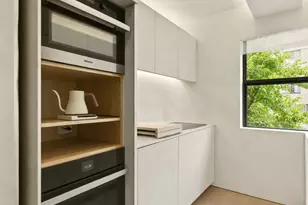 235 E 49th St, New York, NY 10017 - Photo 5