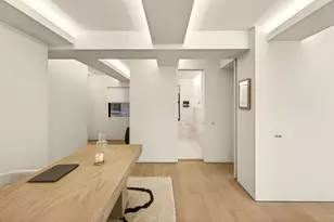 235 E 49th St, New York, NY 10017 - Photo 9