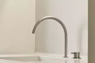 235 E 49th St, New York, NY 10017 - Photo 7