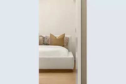 235 E 49th Street #6E, New York, NY 10017 - Photo 15