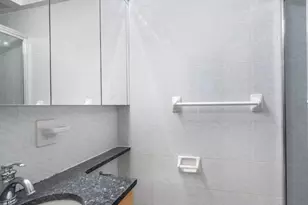 200 E 57th St, New York, NY 10022 - Photo 13