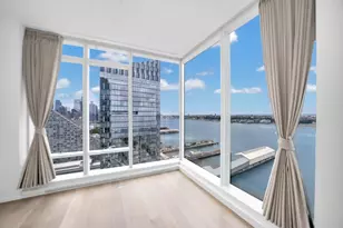 30 Riverside Blvd, New York, NY 10069 - Photo 3