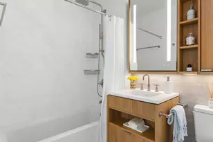 20 River Ter., New York City, NY 10282 - Photo 5