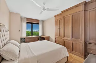 301 W 57th St, New York City, NY 10019 - Photo 5