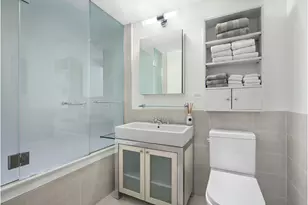 160 Central Park S, New York City, NY 10019 - Photo 11