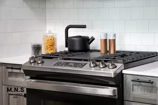 36-20 Steinway St, New York City, NY 11101 - Photo 29