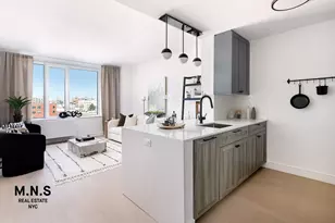 36-20 Steinway St, New York City, NY 11101 - Photo 31