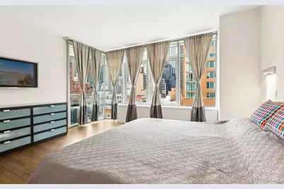 310 E 53rd Street #8C, New York, NY 10022 - Photo 7