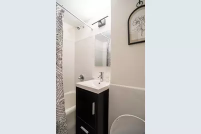 321 E 43rd Street #507, New York City, NY 10017 - Photo 7